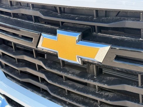 New 2025 Chevrolet Silverado 2500 W/T image 25