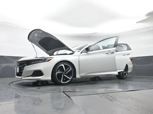 Used 2022 Honda Accord Sport Special Edition image 44