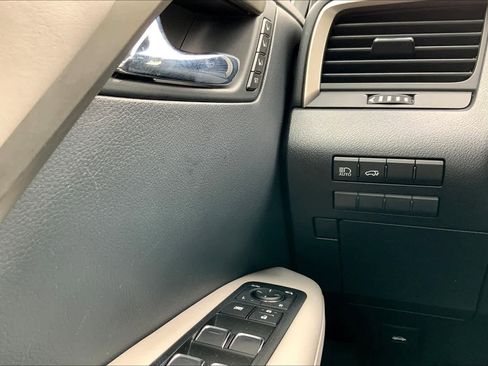 Used 2022 Lexus RX 350 FWD w/ Premium Package image 36