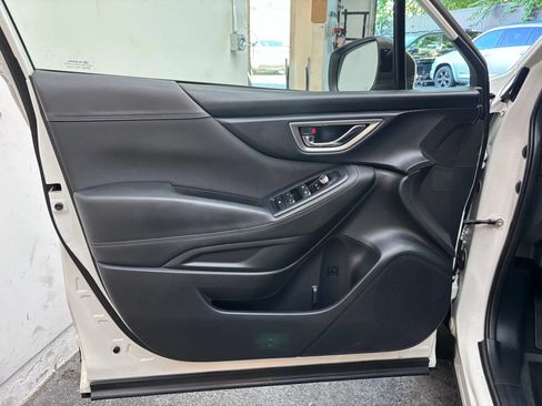 Used 2019 Subaru Forester Premium AWD/4WD image 19
