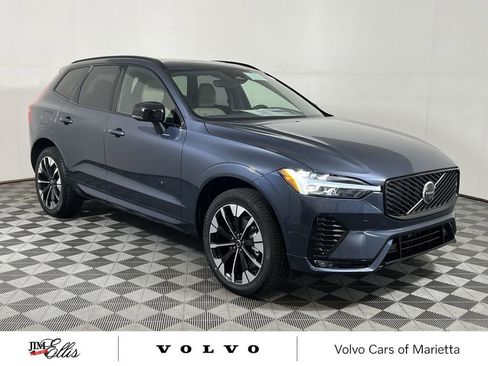New 2026 Volvo XC60 B5 Plus w/ Protection Package Premier image 2