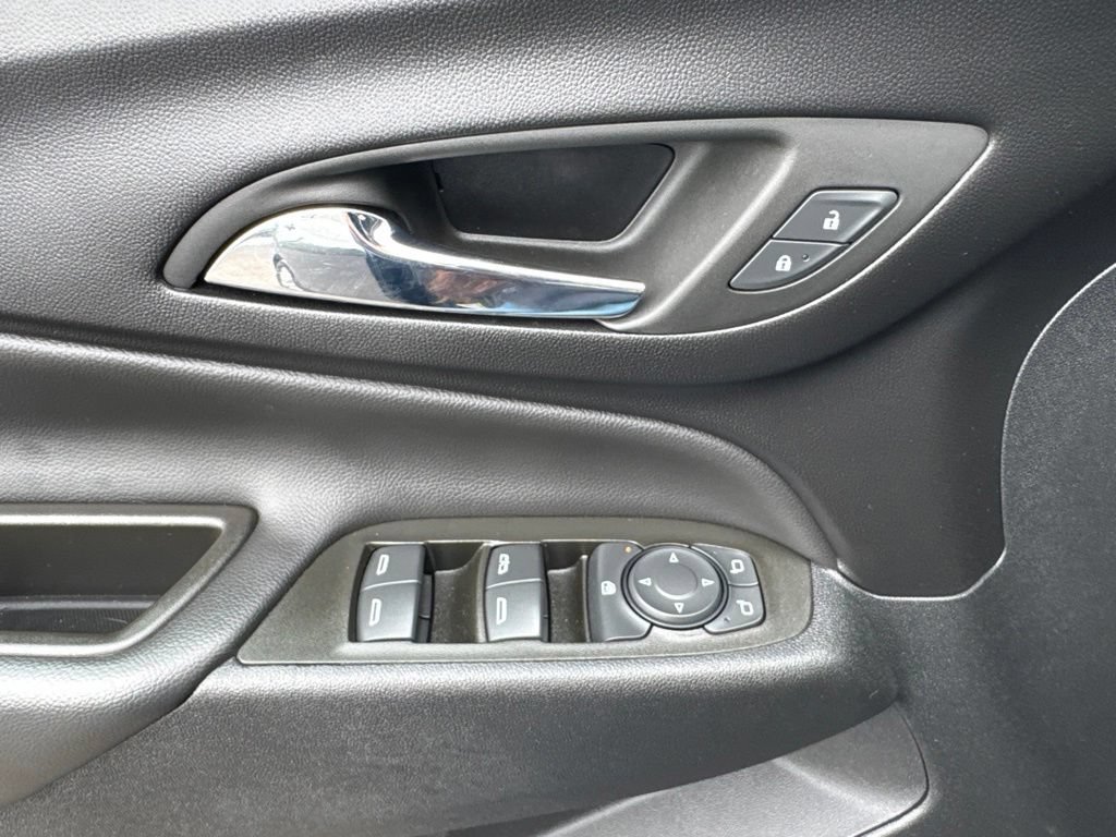 Used 2023 Chevrolet Equinox LT FWD image 28
