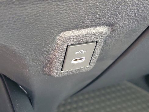 Used 2026 Toyota Corolla LE image 28