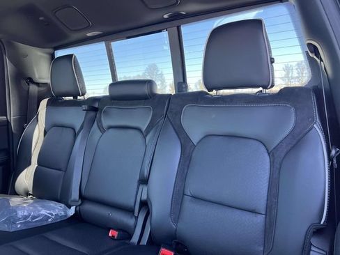 New 2026 RAM 1500 Laramie w/ Night Edition AWD/4WD image 24