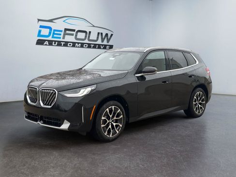 Used 2026 BMW X3 xDrive30i w/ Premium Package AWD/4WD image 7