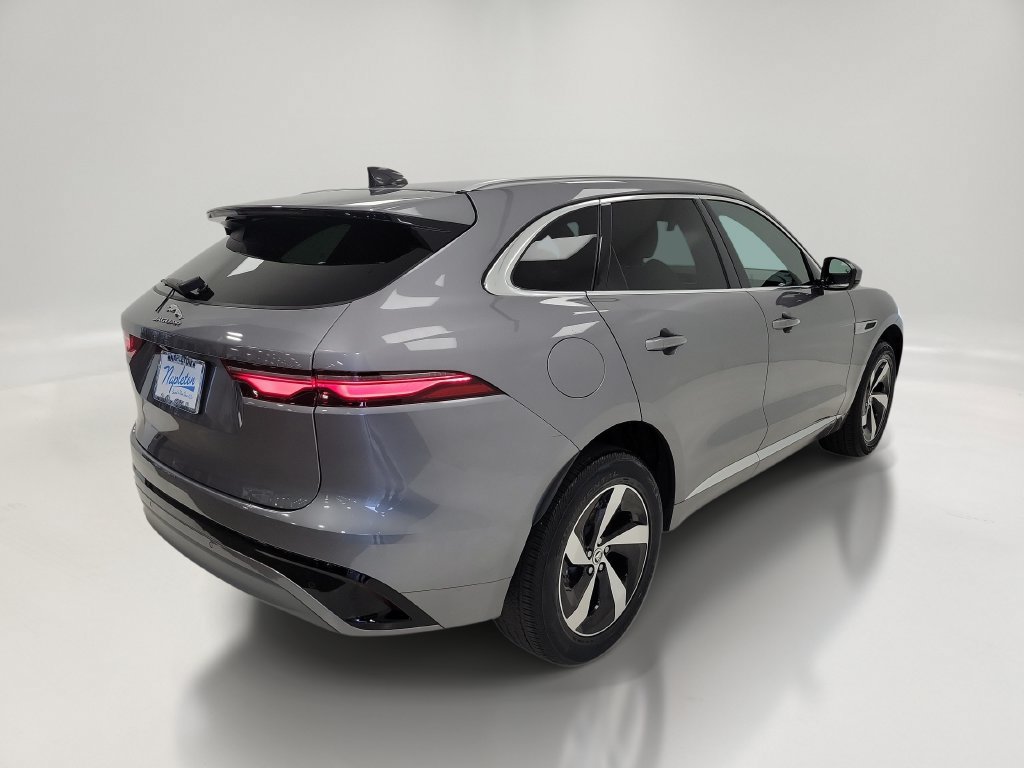 Used 2024 Jaguar F-PACE R-Dynamic S AWD/4WD image 5