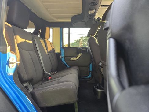 Used 2015 Jeep Wrangler Unlimited Sport w/ Quick Order Package 24S image 18