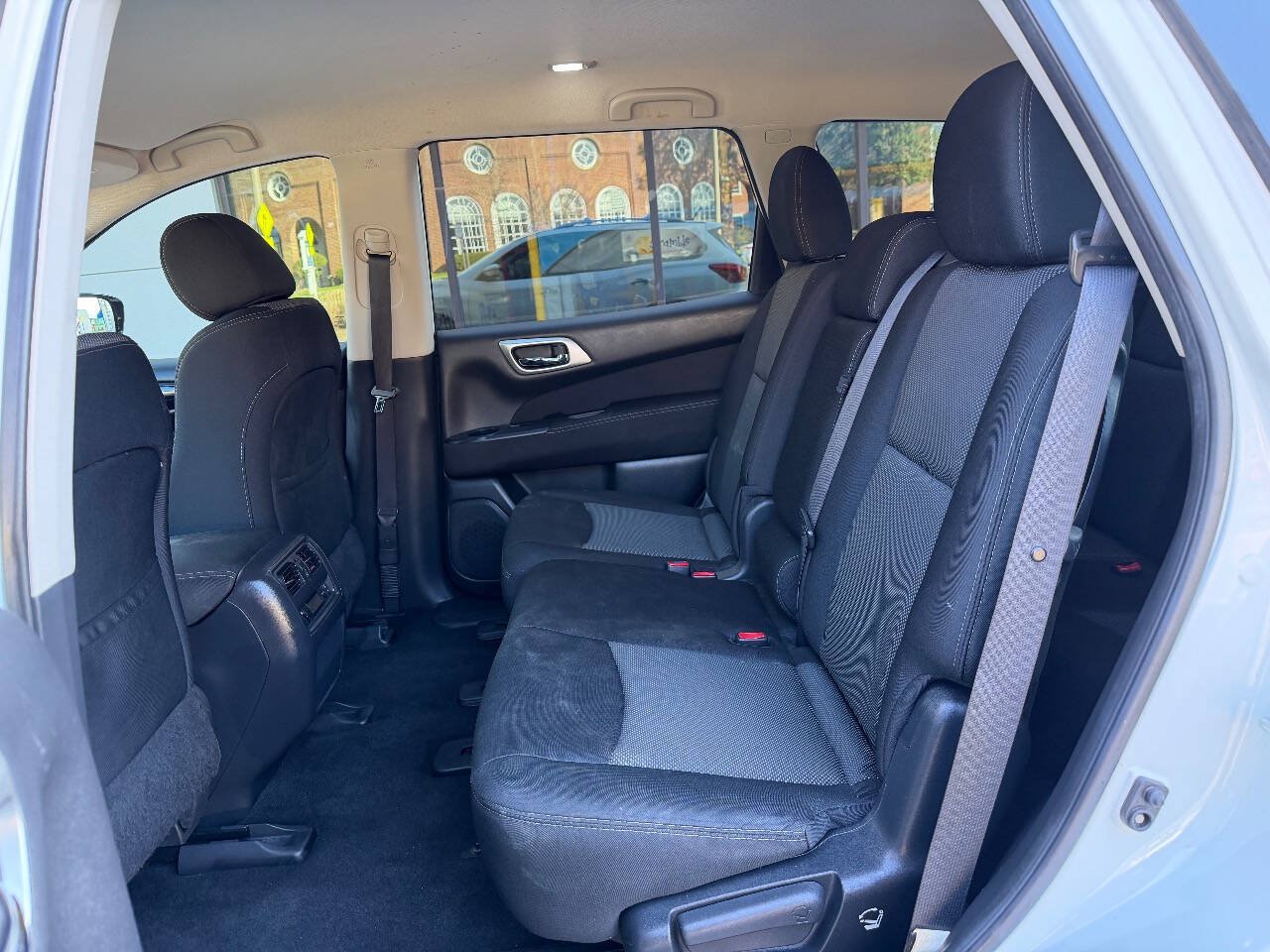 Used 2017 Nissan Pathfinder SV w/ Trailer Tow Package AWD/4WD image 14