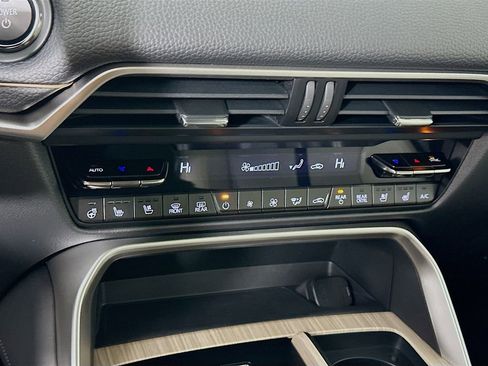 New 2026 MAZDA CX-70 SC Plus AWD/4WD image 21
