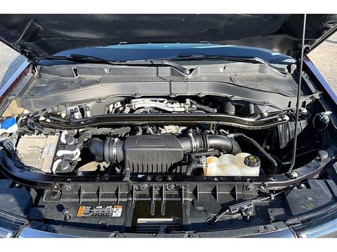 Used 2022 Ford Explorer Platinum w/ Equipment Group 601A AWD/4WD image 12