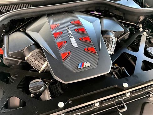 New 2026 BMW X5 M Competition w/ Executive Package AWD/4WD image 17
