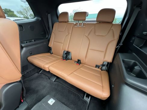 Used 2023 Kia Telluride SX Prestige X-Pro AWD/4WD image 34