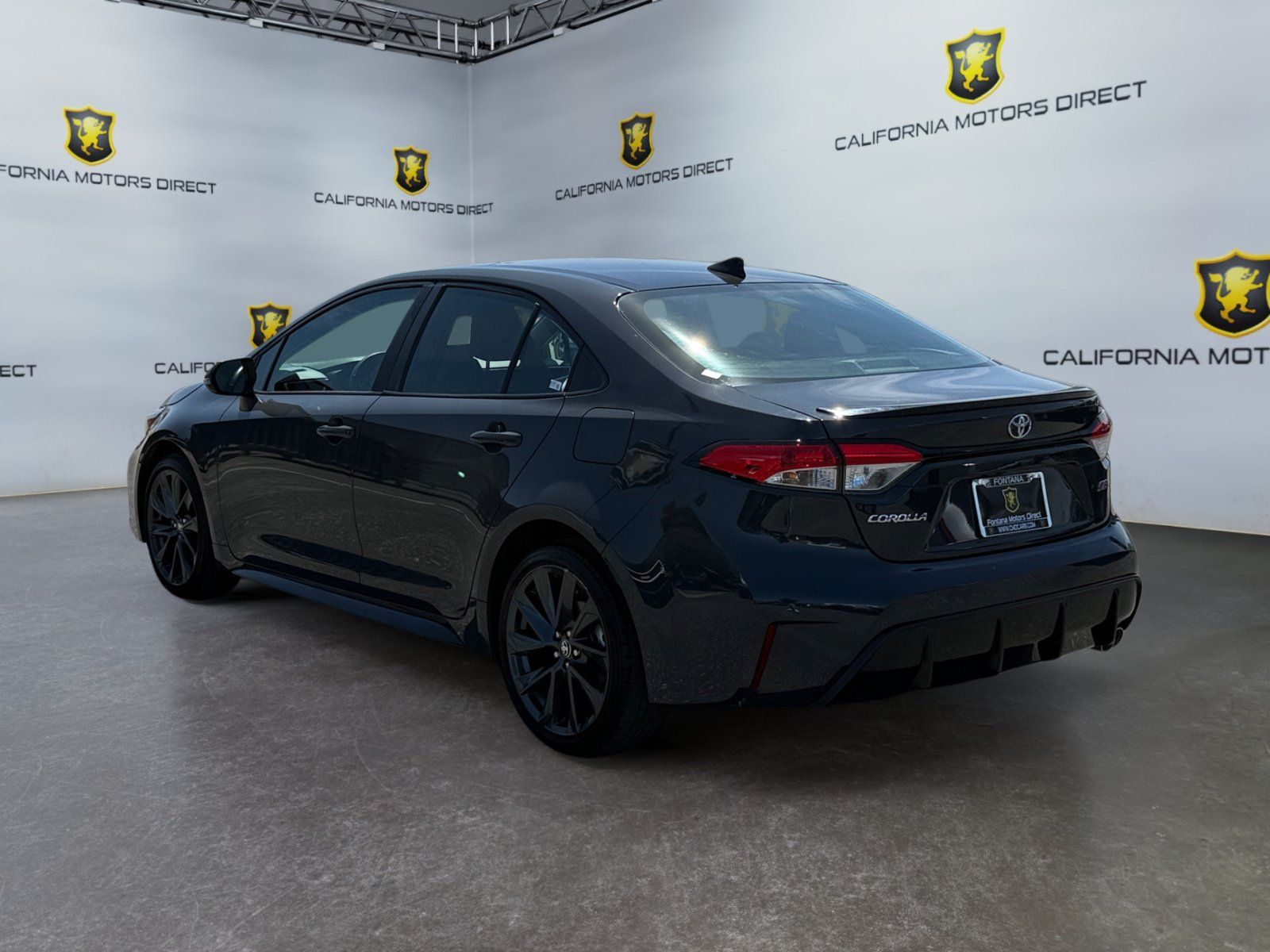 Used 2026 Toyota Corolla SE w/ SE Package FWD image 3