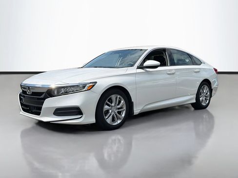 Used 2019 Honda Accord LX image 2