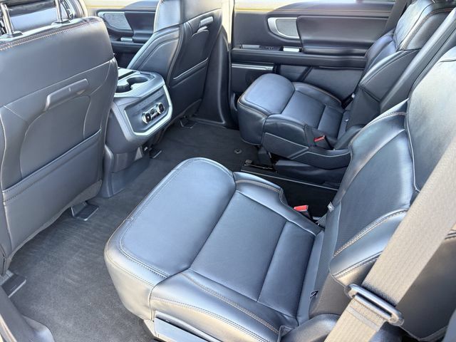 Used 2026 Ford Expedition Tremor AWD/4WD image 23