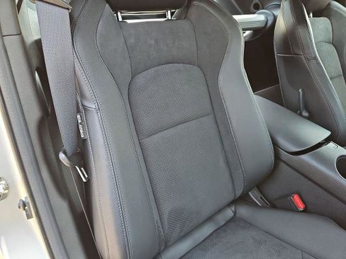Certified 2024 Nissan Z Performance w/ Floor Mat Package RWD image 21