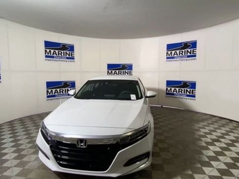 Used 2020 Honda Accord LX image 5