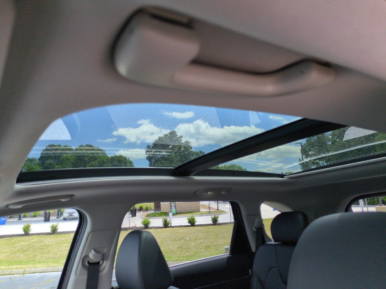 New 2026 Kia Sorento EX w/ EX Premium Package FWD image 30