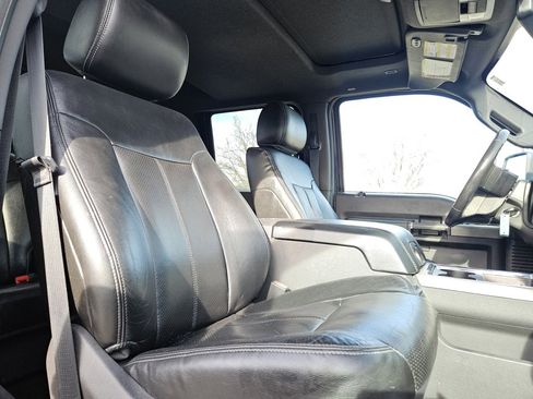 Used 2013 Ford F250 Lariat w/ Lariat Ultimate Pkg image 26
