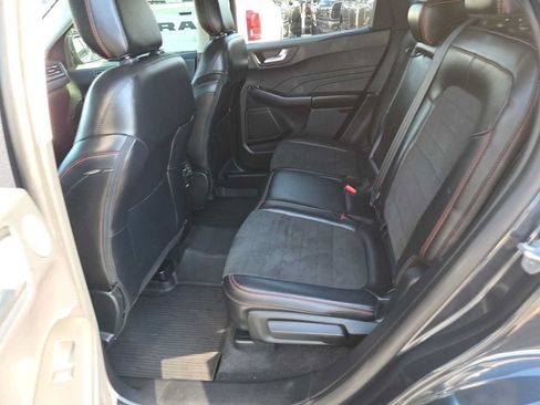 Used 2022 Ford Escape SEL w/ SEL Stealth AWD Package image 21