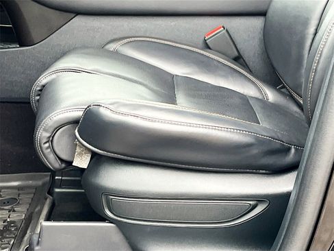 Used 2025 Lincoln Aviator Reserve w/ Equipment Group 201A image 20