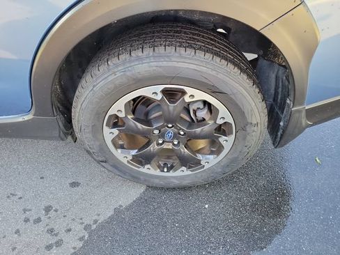 Used 2021 Subaru Crosstrek 2.0i Premium w/ Popular Package #3 AWD/4WD image 7