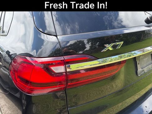 Used 2019 BMW X7 xDrive40i w/ Premium Package AWD/4WD image 11