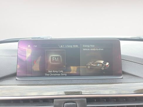 Used 2018 BMW 330e image 22