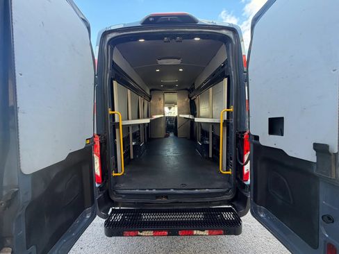 Used 2020 Ford Transit 250 148 High Roof Extended RWD image 5