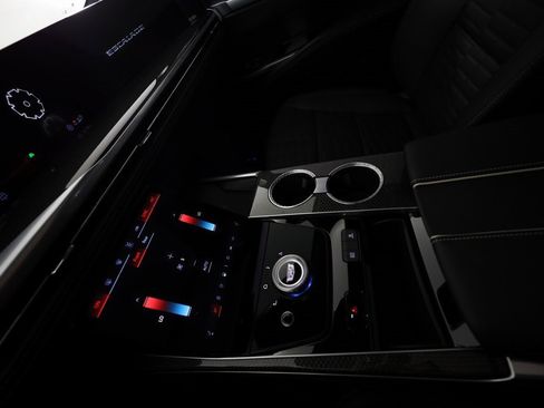 Used 2025 Cadillac Escalade V image 36