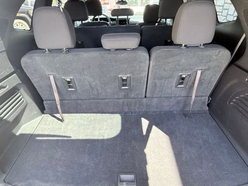 Certified 2025 GMC Acadia Elevation FWD image 40