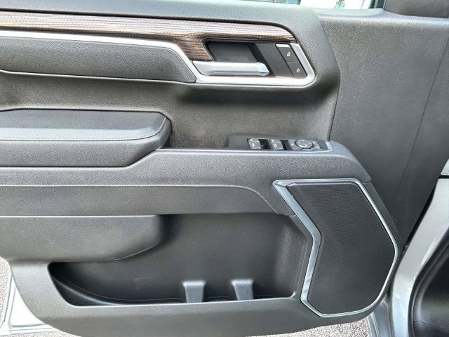 Used 2026 Chevrolet Silverado 1500 RST AWD/4WD image 19