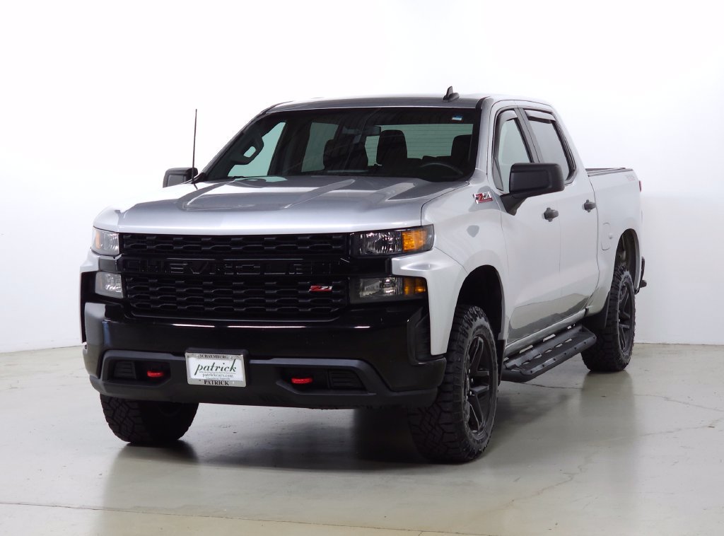 Used 2021 Chevrolet Silverado 1500 Custom Trail Boss w/ LPO, Dark Essentials Package AWD/4WD image 3