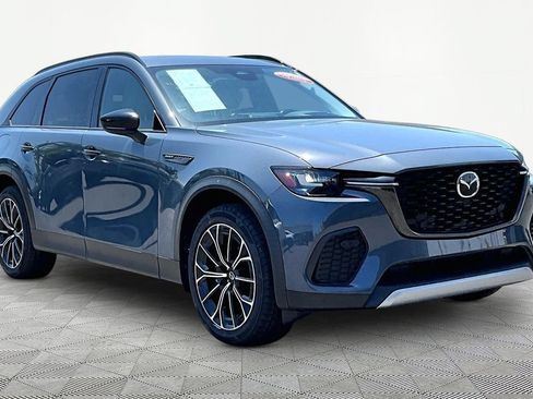 Certified 2025 MAZDA CX-70 Plug-In Hybrid w/ Premium Pkg AWD/4WD image 7