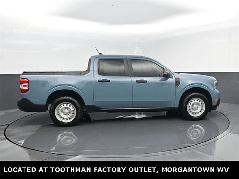 Used 2022 Ford Maverick XL image 4