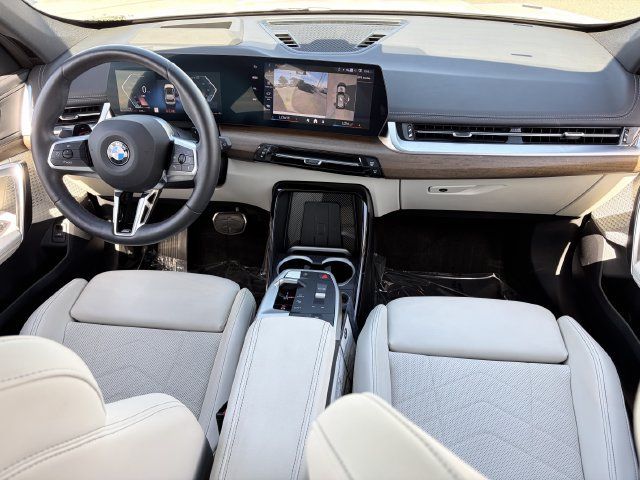 Certified 2026 BMW X1 xDrive28i w/ Technology Package AWD/4WD image 17
