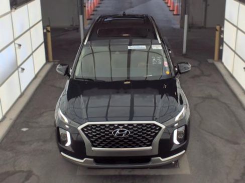 Used 2021 Hyundai Palisade Calligraphy w/ Winter Package FWD image 2