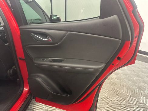 Used 2024 Chevrolet Blazer LT image 17