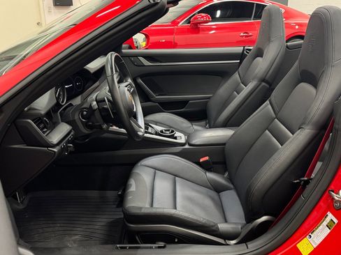 Used 2022 Porsche 911 Carrera image 54