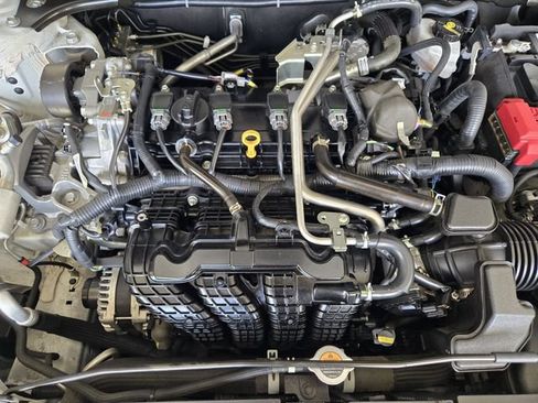 Used 2025 Nissan Altima 2.5 SR w/ SR Premium Package FWD image 34