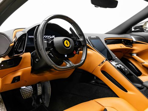 Certified 2024 Ferrari Roma image 4
