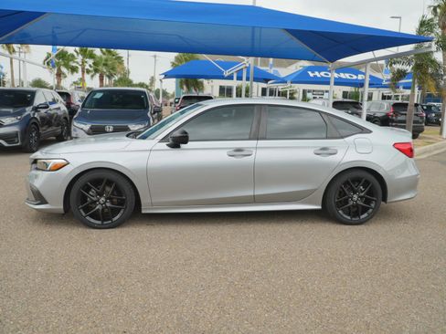 Used 2023 Honda Civic Sport image 10