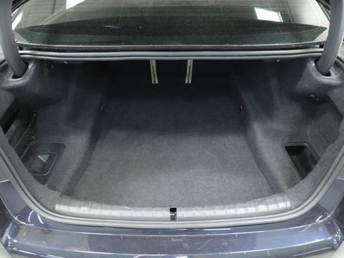 Used 2021 BMW 530i w/ M Sport Package image 41