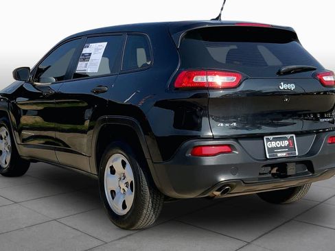Used 2014 Jeep Cherokee Sport w/ Trailer Tow Group AWD/4WD image 12