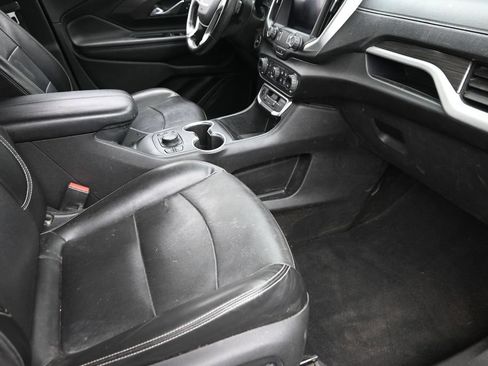 Used 2022 GMC Terrain SLT AWD/4WD image 9