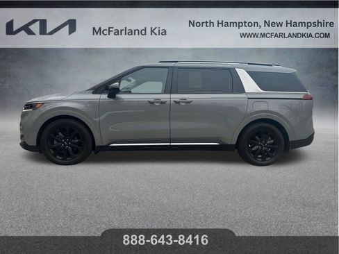 Used 2024 Kia Carnival SX FWD image 3