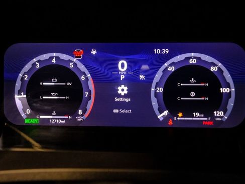 Used 2025 Toyota 4Runner TRD Off-Road Premium w/ Tow Technology Package image 36