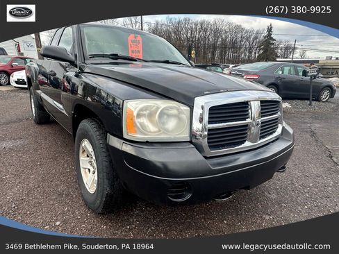 Used 2007 Dodge Dakota ST w/ TRX4 Off Road Group image 3