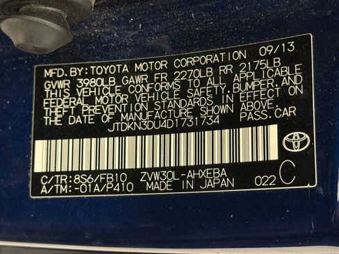 Used 2013 Toyota Prius Two image 16