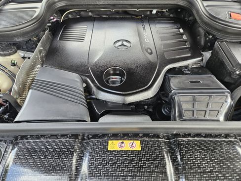 Certified 2024 Mercedes-Benz GLS 450 4MATIC image 24